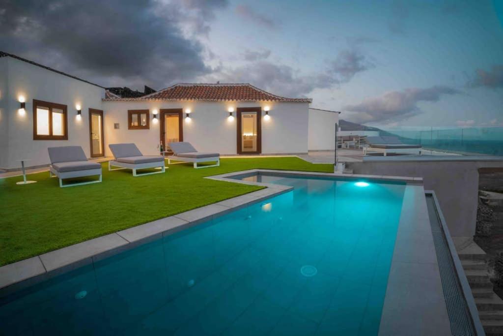 V&C Luxury Village Brena Baja Exterior photo